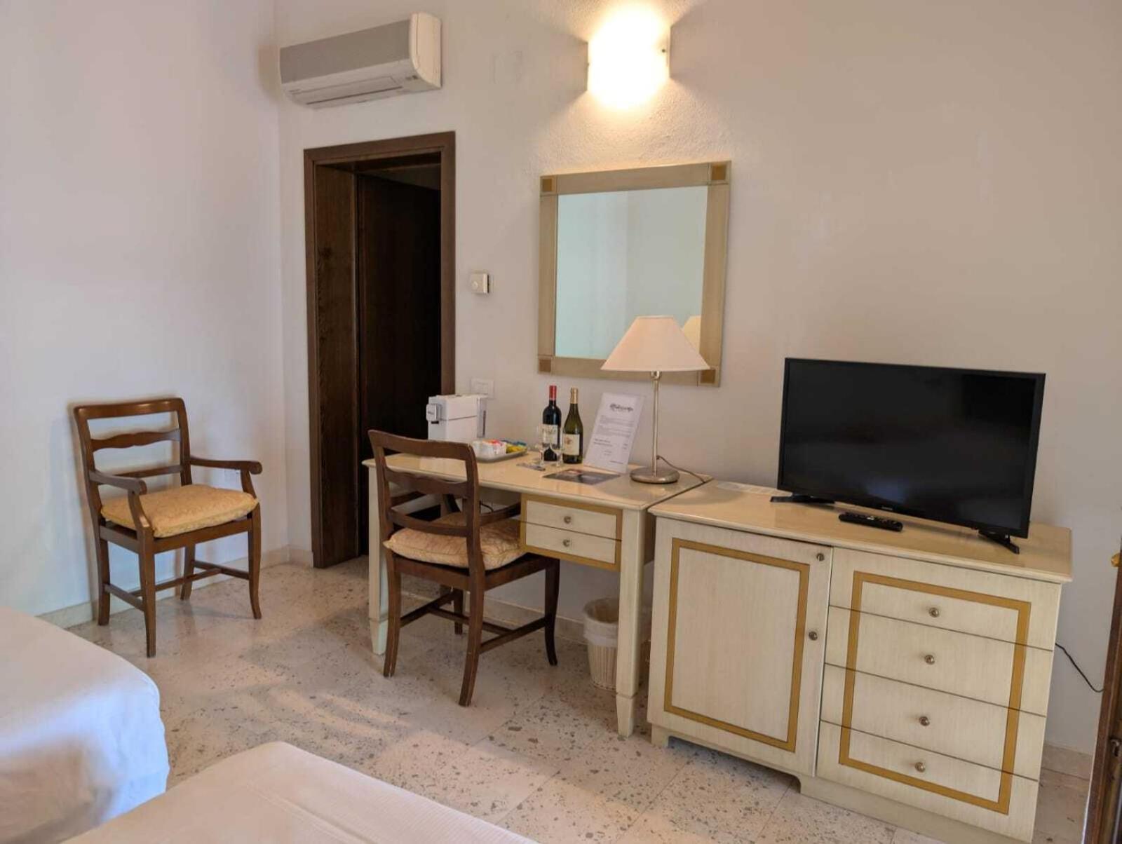 La Cipriana Villa Castagneto Carducci Bagian luar foto